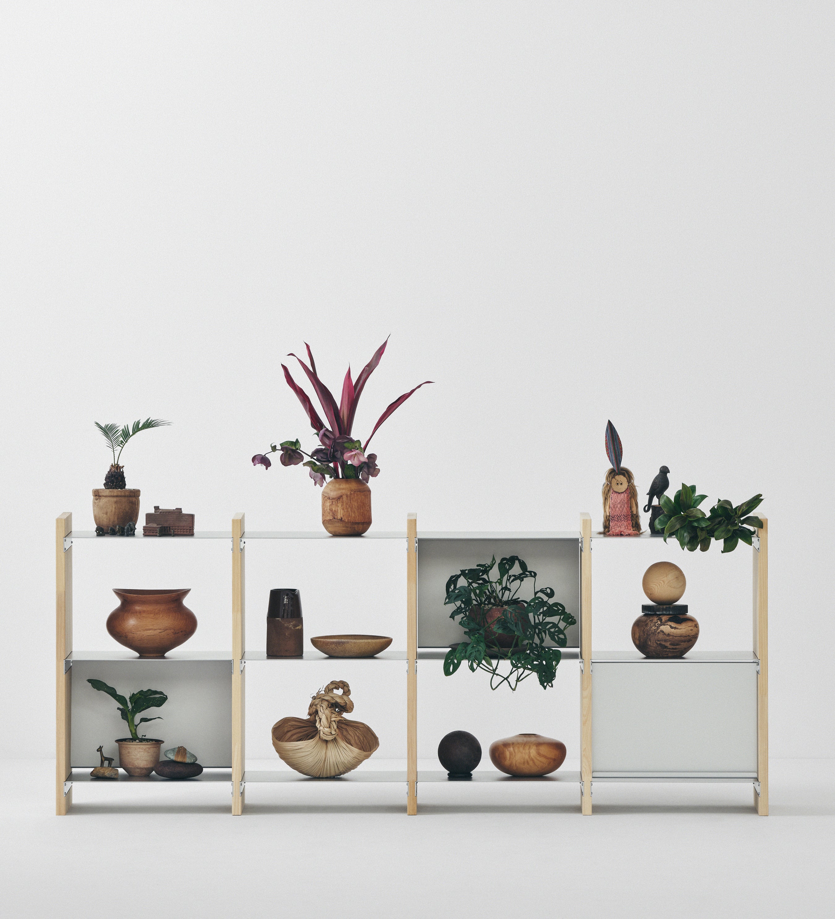 幅132.5cm × 高さ80cmのモジュラーシェルフ・可動棚｜無塗装｜モジュラーファーニチャー。リビング収納や店舗什器、オフィス什器として